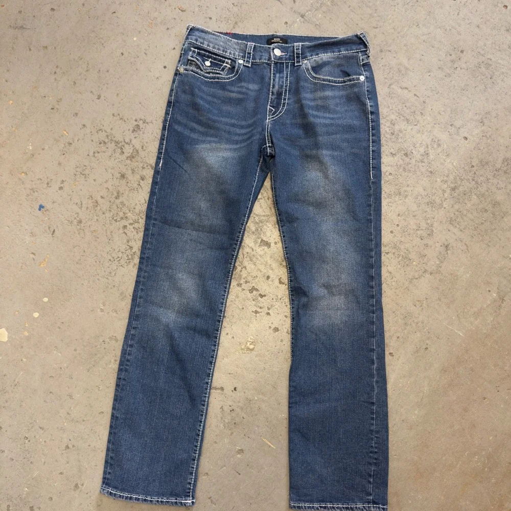True Religion Ricky Relaxed Straight Jeans Blue Contrast Stitch Mens 33x31
